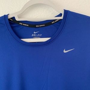 Nike dry fit plus size tee